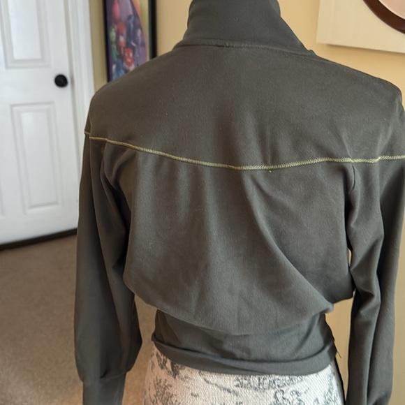 Jacket - Picture 4 of 4